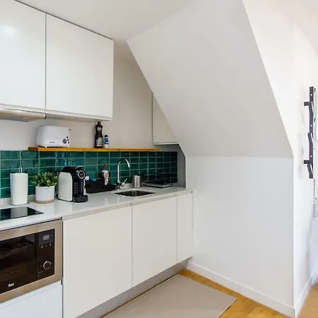 Lovelystay - Turquoise River View I Apartment Lissabon